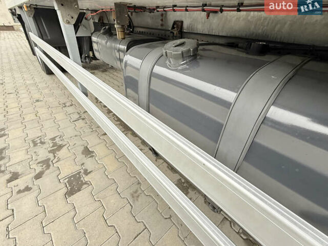 Мерседес Аксор 2014 у Харкові на Automoto.ua Білий Мерседес Аксор, об'ємом двигуна 6.4 л та пробігом 427 тис. км за 49500 $, фото 16 на Automoto.ua