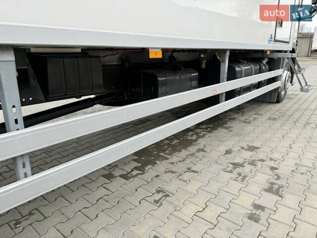 Мерседес Аксор 2014 у Харкові на Automoto.ua Білий Мерседес Аксор, об'ємом двигуна 6.4 л та пробігом 427 тис. км за 49500 $, фото 18 на Automoto.ua