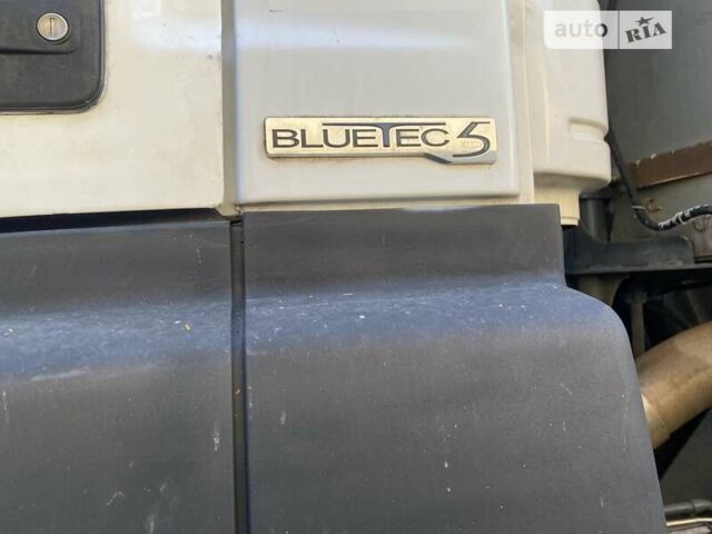 Белый Мерседес Аксор, объемом двигателя 12.9 л и пробегом 227 тыс. км за 55000 $, фото 9 на Automoto.ua