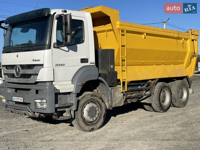 Белый Мерседес Аксор, объемом двигателя 11.97 л и пробегом 150 тыс. км за 60000 $, фото 5 на Automoto.ua