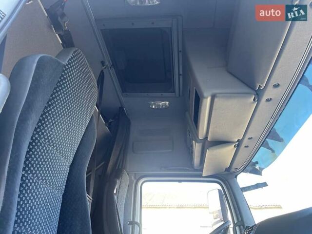 Белый Мерседес Аксор, объемом двигателя 0 л и пробегом 560 тыс. км за 29500 $, фото 22 на Automoto.ua