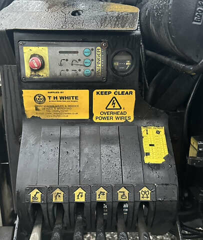 Белый Мерседес Аксор, объемом двигателя 6.37 л и пробегом 350 тыс. км за 38700 $, фото 19 на Automoto.ua