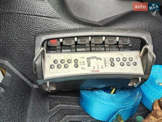 Белый Мерседес Аксор, объемом двигателя 7.2 л и пробегом 311 тыс. км за 64930 $, фото 8 на Automoto.ua