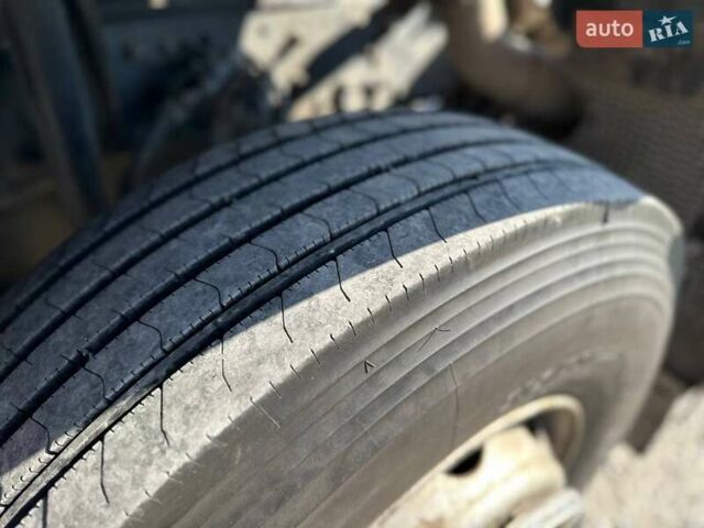 Бежевий Мерседес Аксор, об'ємом двигуна 10 л та пробігом 846 тис. км за 18500 $, фото 7 на Automoto.ua