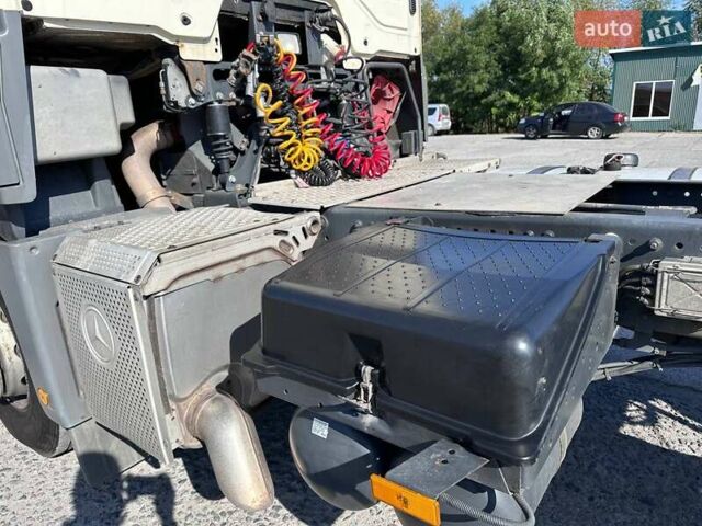 Бежевий Мерседес Аксор, об'ємом двигуна 10 л та пробігом 846 тис. км за 18500 $, фото 10 на Automoto.ua