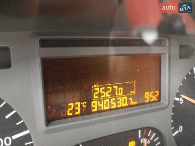 Червоний Мерседес Аксор, об'ємом двигуна 12 л та пробігом 940 тис. км за 8000 $, фото 10 на Automoto.ua