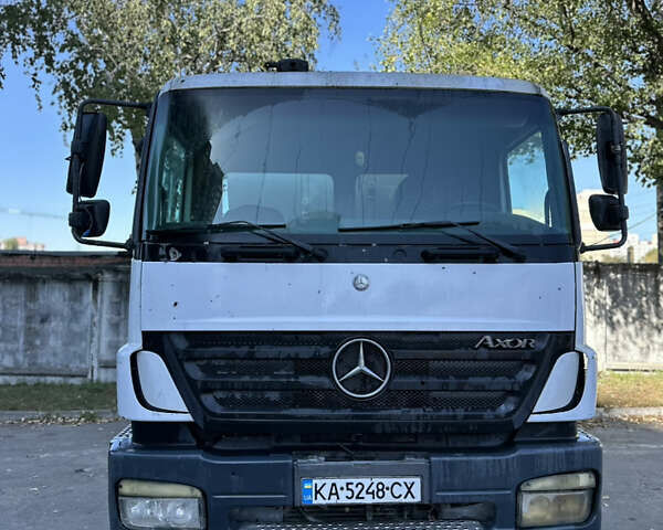 Мерседес Аксор, объемом двигателя 0 л и пробегом 99 тыс. км за 29800 $, фото 2 на Automoto.ua