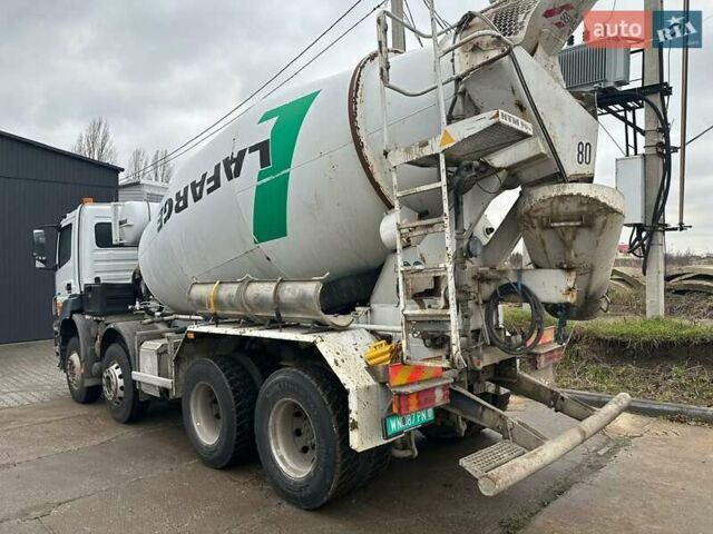 Мерседес Аксор, объемом двигателя 0 л и пробегом 220 тыс. км за 82000 $, фото 3 на Automoto.ua