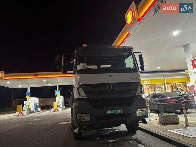Мерседес Аксор, объемом двигателя 0 л и пробегом 220 тыс. км за 82000 $, фото 8 на Automoto.ua