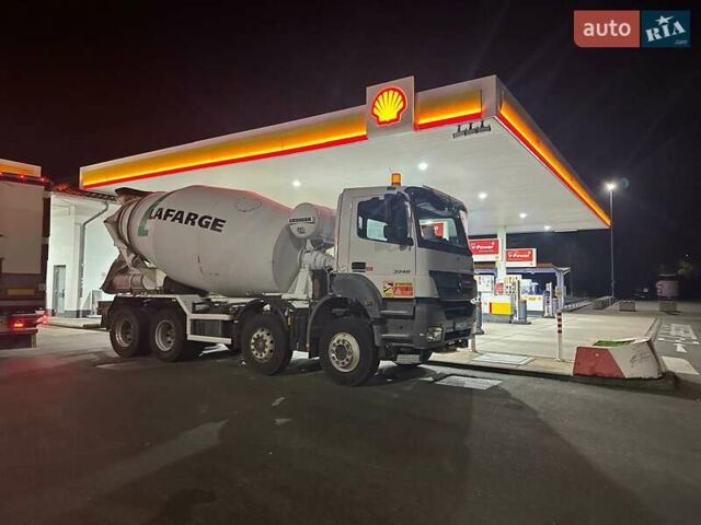 Мерседес Аксор, объемом двигателя 0 л и пробегом 220 тыс. км за 82000 $, фото 6 на Automoto.ua