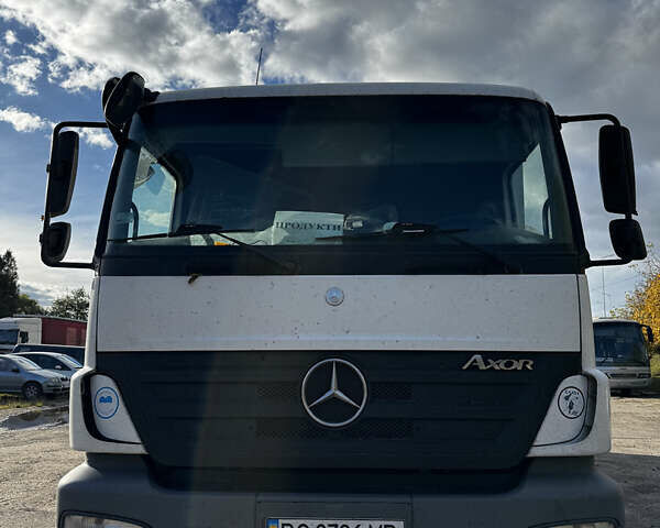 Мерседес Аксор, об'ємом двигуна 0 л та пробігом 100 тис. км за 26000 $, фото 2 на Automoto.ua