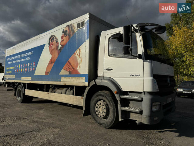 Мерседес Аксор, об'ємом двигуна 0 л та пробігом 100 тис. км за 26000 $, фото 3 на Automoto.ua