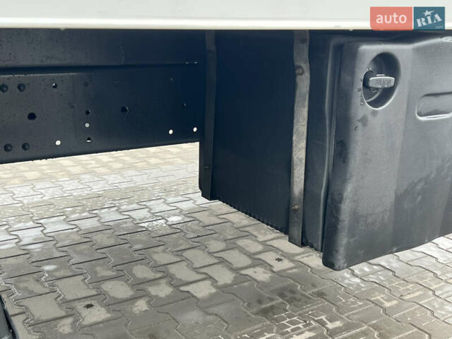 Мерседес Аксор, объемом двигателя 0 л и пробегом 490 тыс. км за 42900 $, фото 15 на Automoto.ua