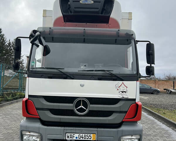 Мерседес Аксор, объемом двигателя 0 л и пробегом 490 тыс. км за 42900 $, фото 8 на Automoto.ua