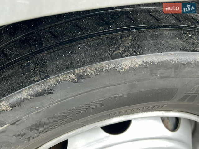 Мерседес Аксор, объемом двигателя 0 л и пробегом 490 тыс. км за 42900 $, фото 10 на Automoto.ua