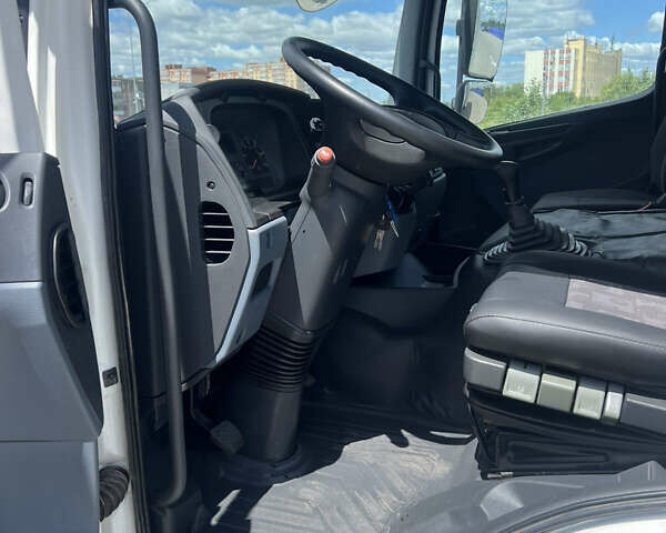 Мерседес Аксор, объемом двигателя 0 л и пробегом 398 тыс. км за 37777 $, фото 1 на Automoto.ua