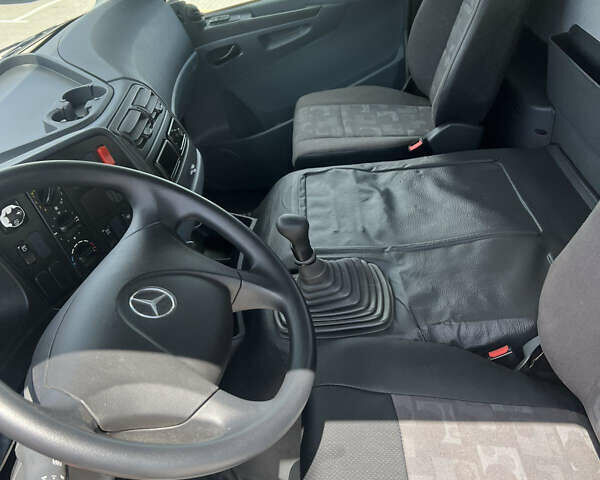 Мерседес Аксор, объемом двигателя 0 л и пробегом 398 тыс. км за 37777 $, фото 16 на Automoto.ua