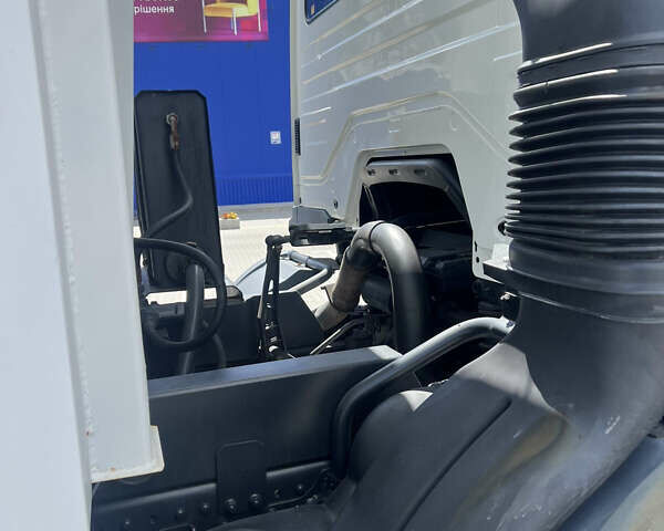 Мерседес Аксор, об'ємом двигуна 0 л та пробігом 398 тис. км за 37777 $, фото 2 на Automoto.ua