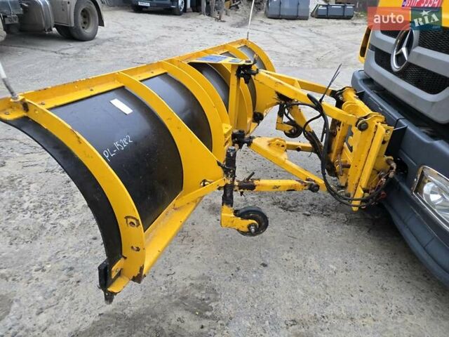 Мерседес Аксор, об'ємом двигуна 0 л та пробігом 72 тис. км за 36500 $, фото 15 на Automoto.ua