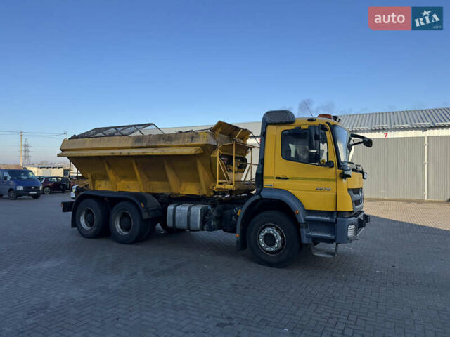 Желтый Мерседес Аксор, объемом двигателя 7.2 л и пробегом 65 тыс. км за 38000 $, фото 3 на Automoto.ua