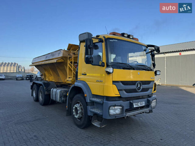 Желтый Мерседес Аксор, объемом двигателя 7.2 л и пробегом 65 тыс. км за 38000 $, фото 2 на Automoto.ua