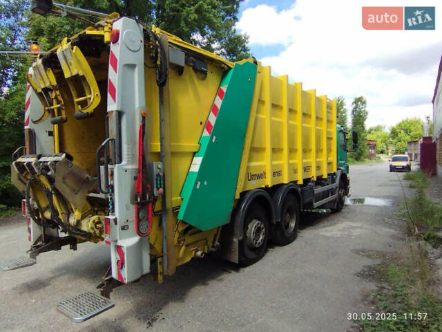 Зелений Мерседес Аксор, об'ємом двигуна 7 л та пробігом 203 тис. км за 49999 $, фото 3 на Automoto.ua