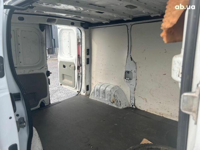 Белый Мерседес Б-класс, объемом двигателя 2 л и пробегом 312 тыс. км за 6990 $, фото 26 на Automoto.ua