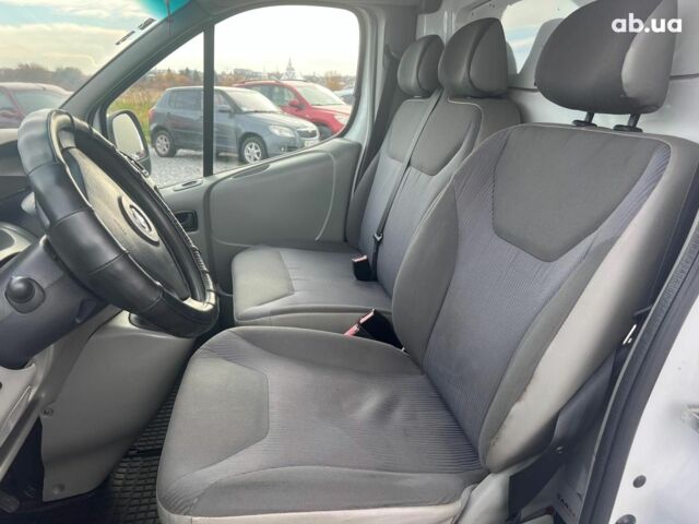 Белый Мерседес Б-класс, объемом двигателя 2 л и пробегом 312 тыс. км за 6990 $, фото 17 на Automoto.ua