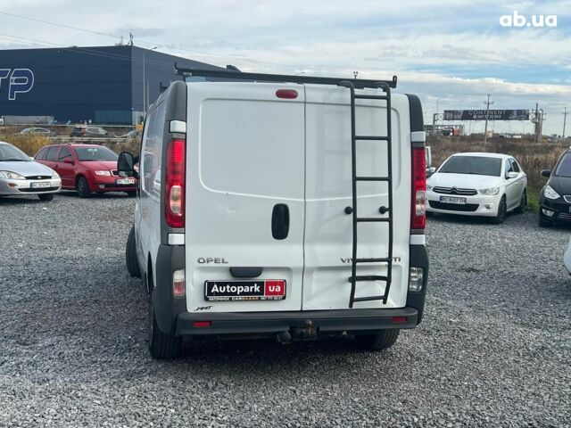 Белый Мерседес Б-класс, объемом двигателя 2 л и пробегом 312 тыс. км за 6990 $, фото 6 на Automoto.ua