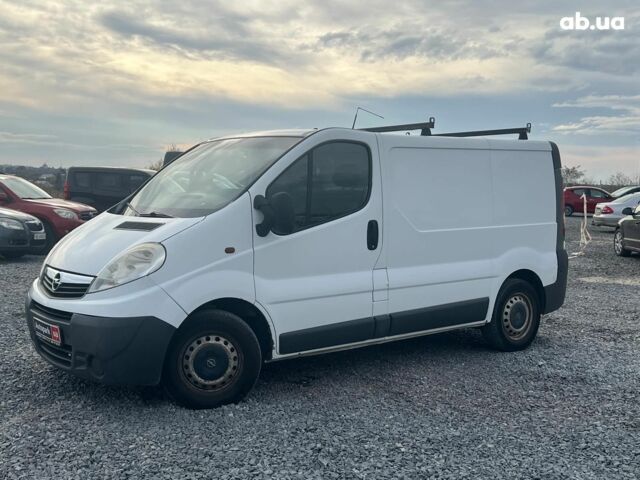 Белый Мерседес Б-класс, объемом двигателя 2 л и пробегом 312 тыс. км за 6990 $, фото 2 на Automoto.ua