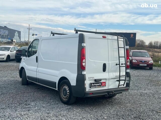 Белый Мерседес Б-класс, объемом двигателя 2 л и пробегом 312 тыс. км за 6990 $, фото 5 на Automoto.ua