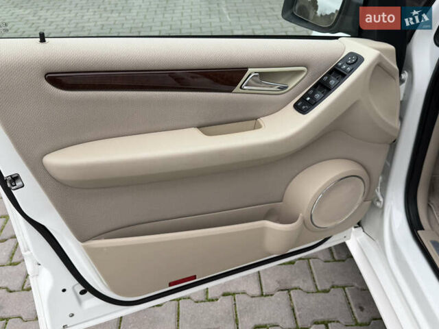 Белый Мерседес Б-класс, объемом двигателя 1.7 л и пробегом 98 тыс. км за 7500 $, фото 54 на Automoto.ua