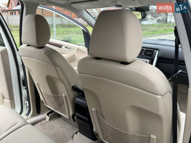 Белый Мерседес Б-класс, объемом двигателя 1.7 л и пробегом 98 тыс. км за 7500 $, фото 47 на Automoto.ua