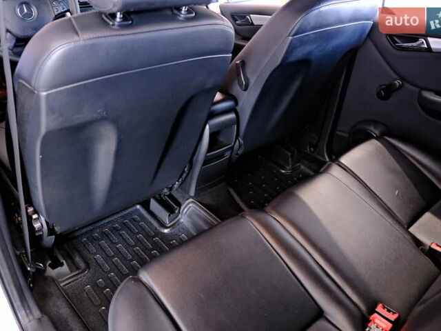 Белый Мерседес Б-класс, объемом двигателя 2 л и пробегом 170 тыс. км за 6900 $, фото 31 на Automoto.ua