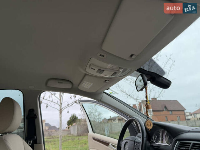 Белый Мерседес Б-класс, объемом двигателя 1.7 л и пробегом 98 тыс. км за 7500 $, фото 58 на Automoto.ua