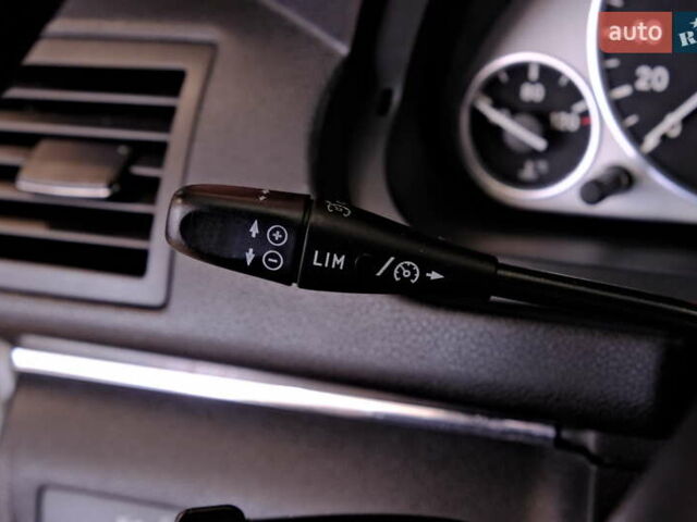 Белый Мерседес Б-класс, объемом двигателя 2 л и пробегом 170 тыс. км за 6900 $, фото 26 на Automoto.ua