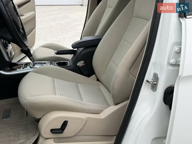 Белый Мерседес Б-класс, объемом двигателя 1.7 л и пробегом 98 тыс. км за 7500 $, фото 56 на Automoto.ua