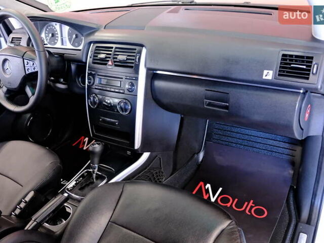 Белый Мерседес Б-класс, объемом двигателя 2 л и пробегом 170 тыс. км за 6900 $, фото 39 на Automoto.ua