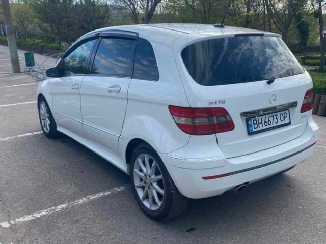 Білий Мерседес Б-клас, об'ємом двигуна 1.7 л та пробігом 128 тис. км за 6900 $, фото 3 на Automoto.ua
