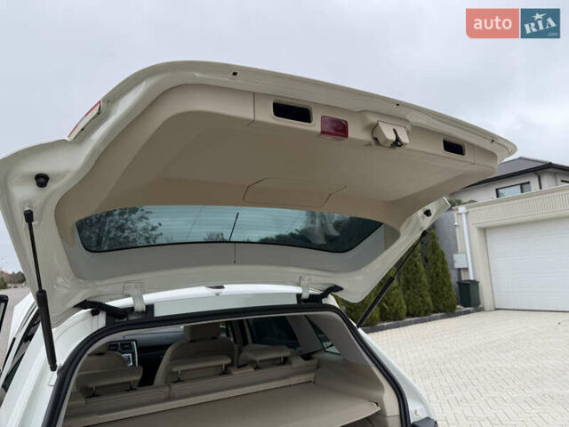 Белый Мерседес Б-класс, объемом двигателя 1.7 л и пробегом 98 тыс. км за 7500 $, фото 61 на Automoto.ua