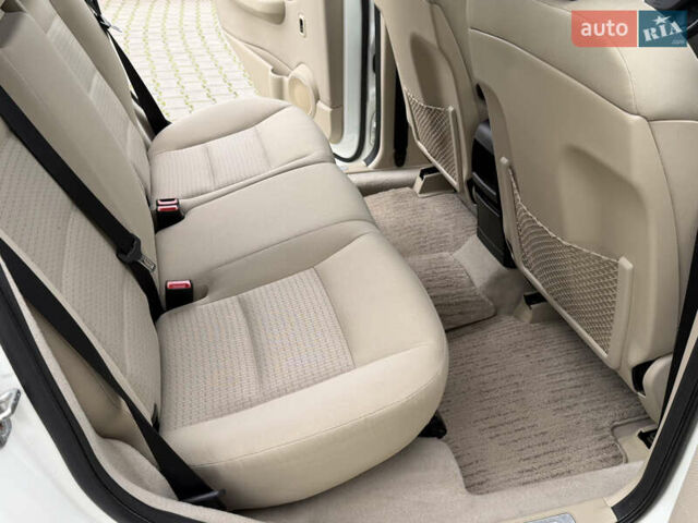 Белый Мерседес Б-класс, объемом двигателя 1.7 л и пробегом 98 тыс. км за 7500 $, фото 46 на Automoto.ua