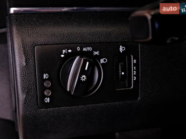 Белый Мерседес Б-класс, объемом двигателя 2 л и пробегом 170 тыс. км за 6900 $, фото 20 на Automoto.ua