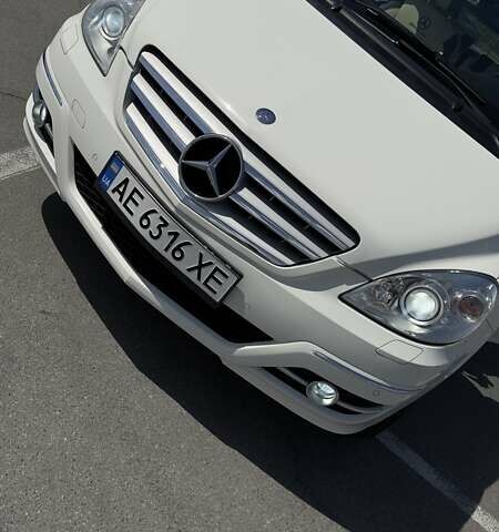 Белый Мерседес Б-класс, объемом двигателя 2.03 л и пробегом 117 тыс. км за 9500 $, фото 13 на Automoto.ua