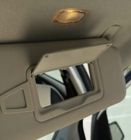 Белый Мерседес Б-класс, объемом двигателя 2.03 л и пробегом 117 тыс. км за 9500 $, фото 40 на Automoto.ua