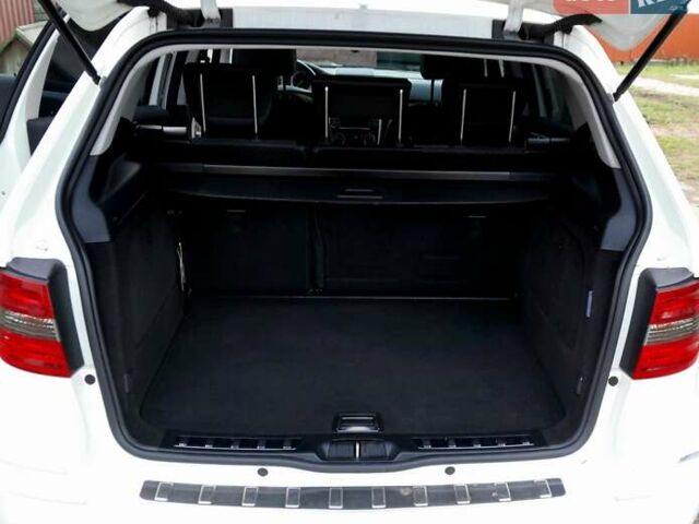 Белый Мерседес Б-класс, объемом двигателя 1.7 л и пробегом 130 тыс. км за 8700 $, фото 17 на Automoto.ua