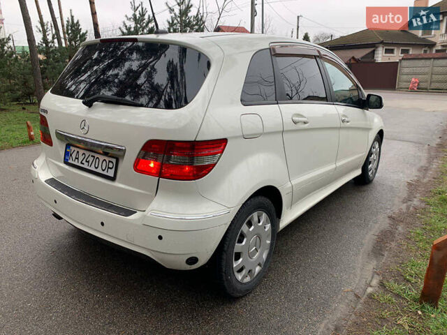 Белый Мерседес Б-класс, объемом двигателя 1.7 л и пробегом 83 тыс. км за 9100 $, фото 13 на Automoto.ua