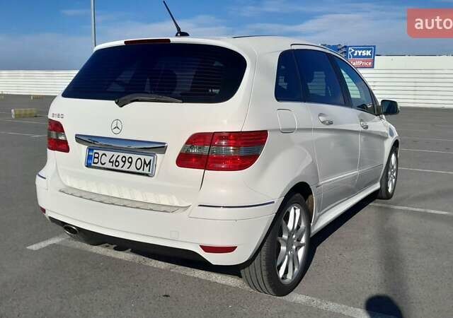 Білий Мерседес Б-клас, об'ємом двигуна 1.7 л та пробігом 139 тис. км за 7800 $, фото 9 на Automoto.ua