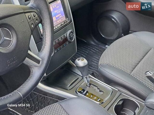 Білий Мерседес Б-клас, об'ємом двигуна 0 л та пробігом 139 тис. км за 8900 $, фото 18 на Automoto.ua