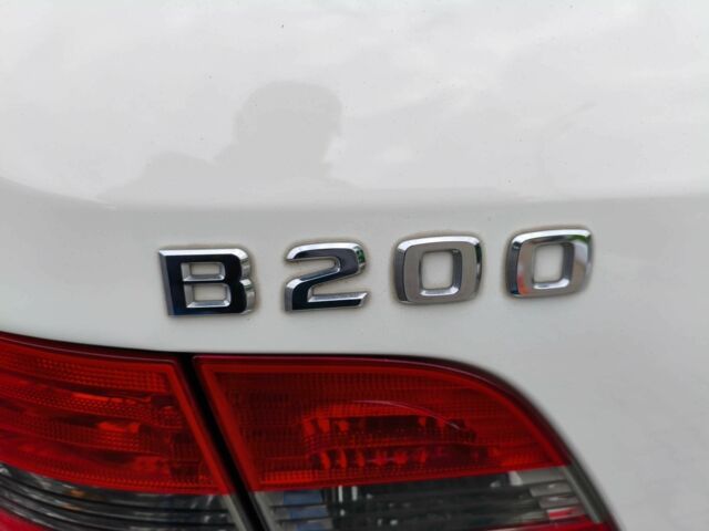 Белый Мерседес Б-класс, объемом двигателя 2 л и пробегом 85 тыс. км за 9900 $, фото 13 на Automoto.ua