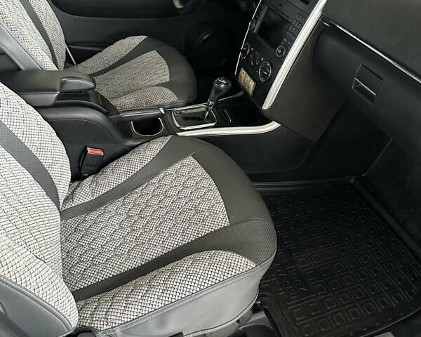 Білий Мерседес Б-клас, об'ємом двигуна 1.8 л та пробігом 120 тис. км за 8999 $, фото 6 на Automoto.ua